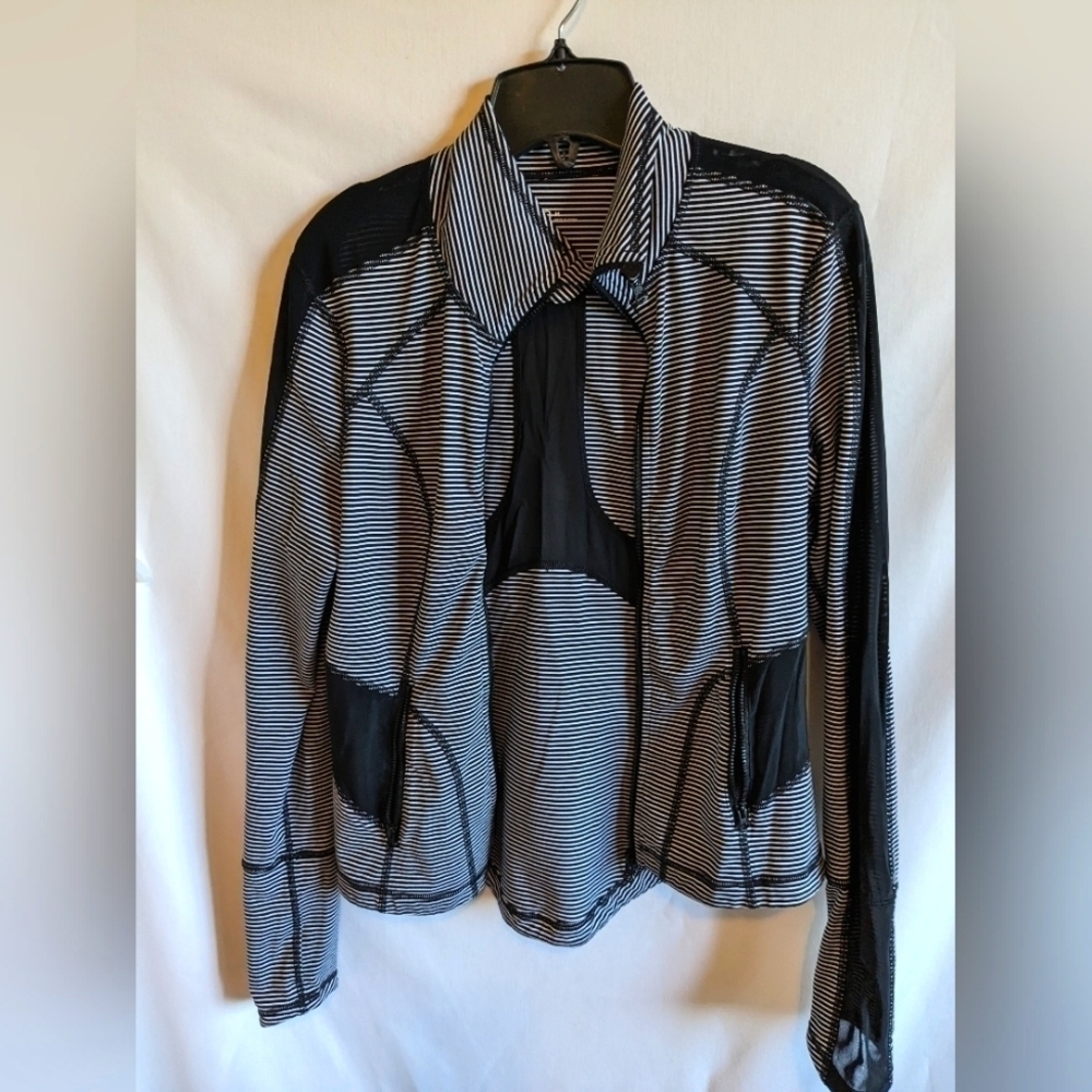 Zella Running Jacket size‎ Medium